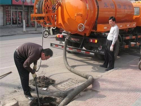 珲春清掏化粪池，健康生活从这里开始